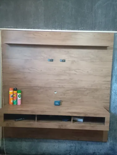 Vendo painel para televisão de 58 polegadas