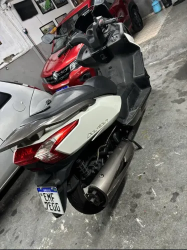 Moto kimco 300i