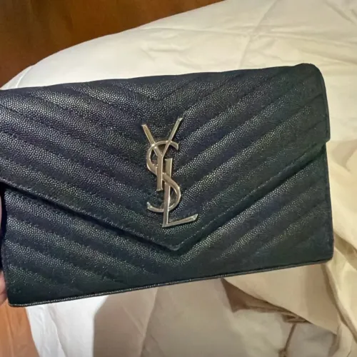 Bolsa ysl preta com prata OPORTUNIDADE