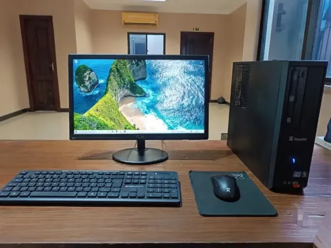 VENDO COMPUTADOR DE ESCRITORIO COMPLETO