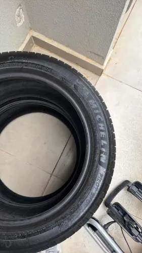 Pneu Michelin 255/45 R19