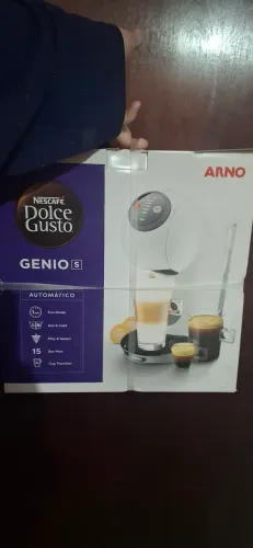 Cafeteira Arno Nescafé Dolce Gusto Genio S Basic Branca 220V