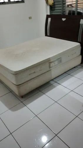 Colchão Magnético, box e cabeceira oportunidade 