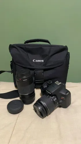 Kit Canon Rebel T6 (lente 18-55mm e 75-300mm)