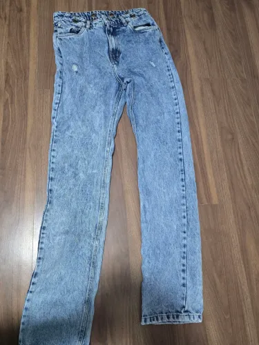 Calça estilo feminina