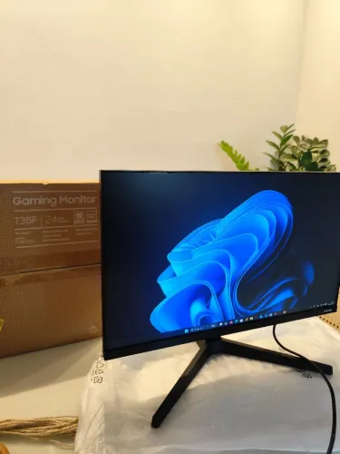 Monitor Samsung T350 24" 75Hz - Novo!
