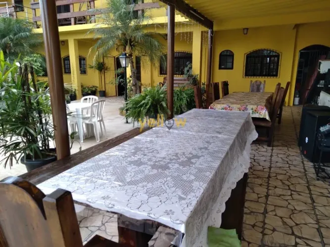 Chácara à Venda em Vila Áurea, Poá 500m², 4 Dorms, 3 Suítes