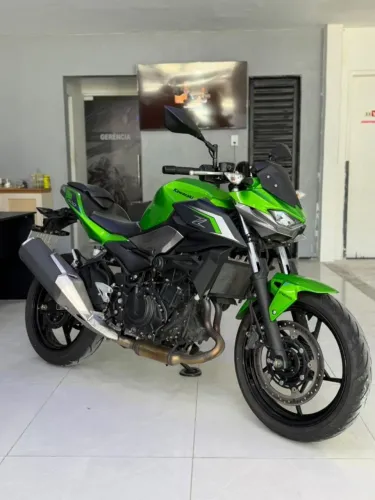 Kawasaki Z 500 2025
