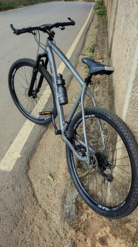 Bicicleta GTS aro 29.