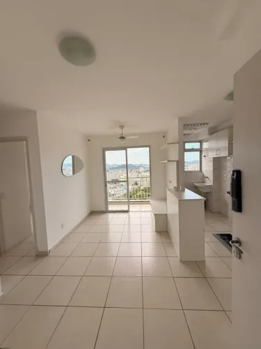 APARTAMENTO  EM ATAÍDE | 2 QUARTOS | VARANDA | SOL DA MANHÃ | CONDOMÍNIO CLUBE VILA VELHA/