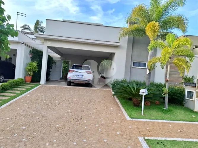 Condomínio com 3 quartos à venda em Piracicamirim - SP