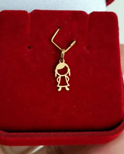 Pingente menina Ouro 18k