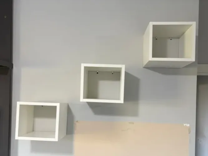 Nichos organizadores brancos