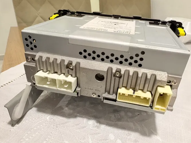 Rádio original Hilux 2015