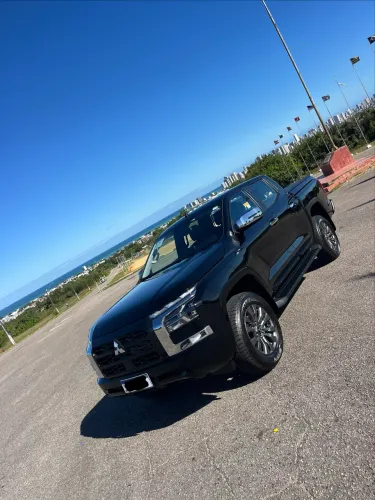 Mitsubishi TRITON HPE 2.4 CD 4X4 TB Diesel Aut. 2027