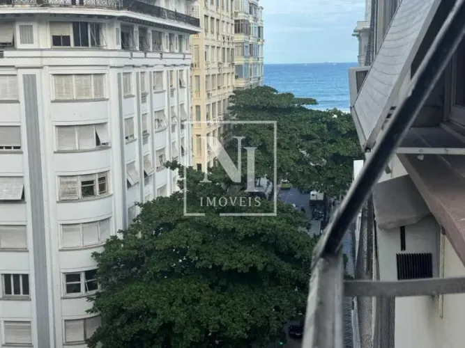 Apartamento : Padrão / Residencial / Copacabana