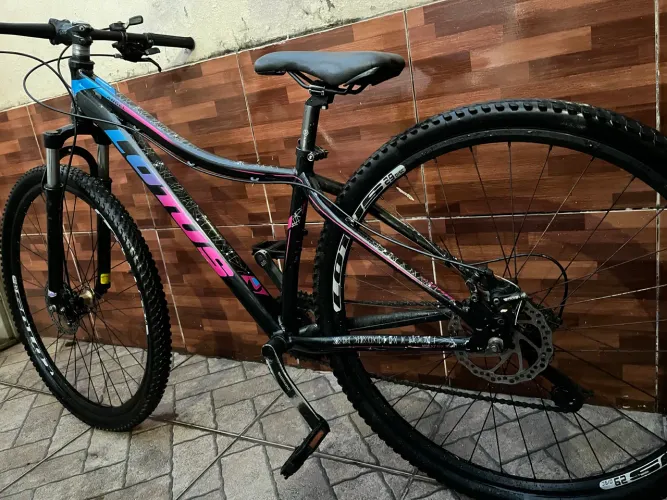 Bicicleta esportiva Lottus aro 29