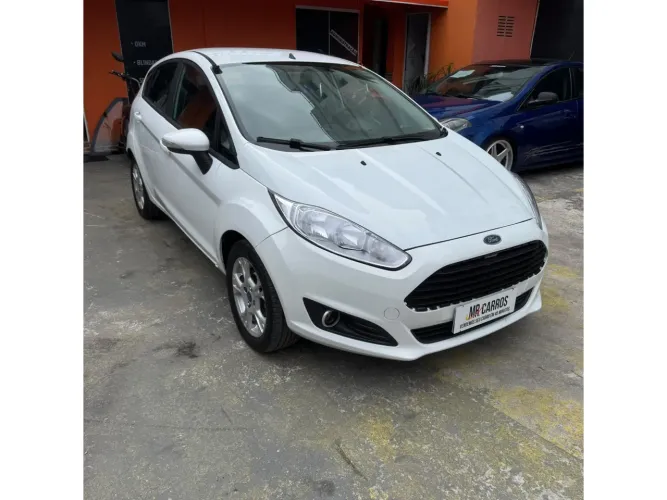 Ford Fiesta Sedan SE 1.6 16V Flex 4P 2014