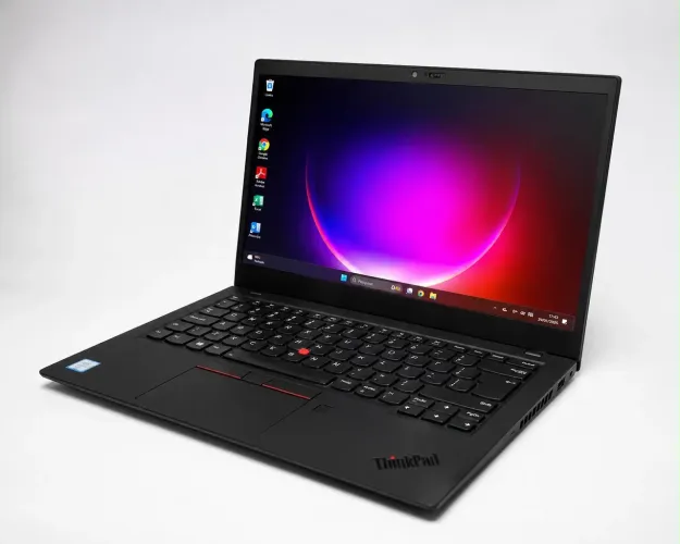 Notebook Lenovo - ThinkPad T490 - Core i7