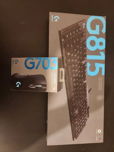 Kit Logitech (Teclado + Mouse)