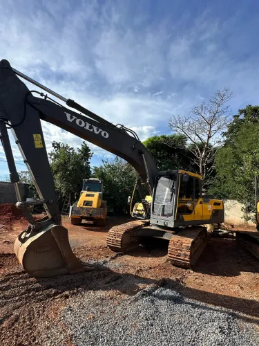 Escavadeira Hidráulica volvo 22T