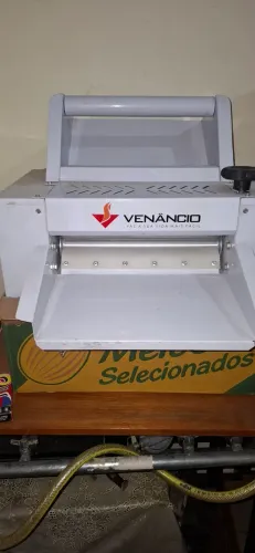Cilindro para massa . Marca Venâncio 