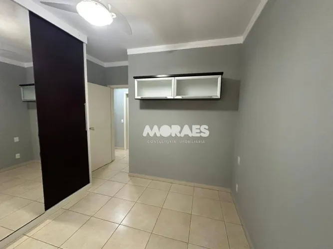 Casa com 3 quartos, sendo 1 suíte, 190 m² - venda por R$ 1.350.000 ou aluguel por R$ 5.800