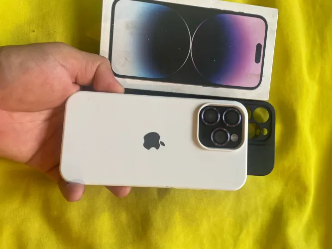 iPhone 14 Pro Max