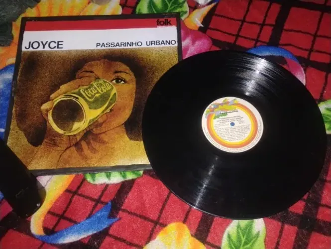 lp : JOICE PASSARINHO URBANO E EM BOM ESTADO !!