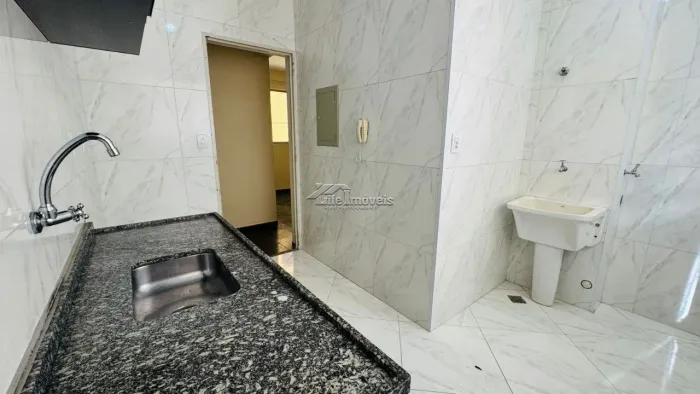Vende e aluga Apto 3 quartos Sumaré - SP