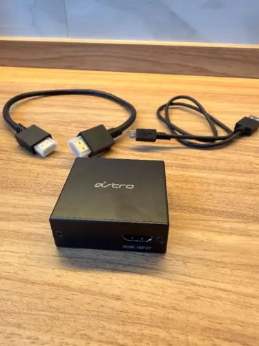 ASTRO HDMI Adapter para PlayStation 5 | Adaptador Original Logitech G