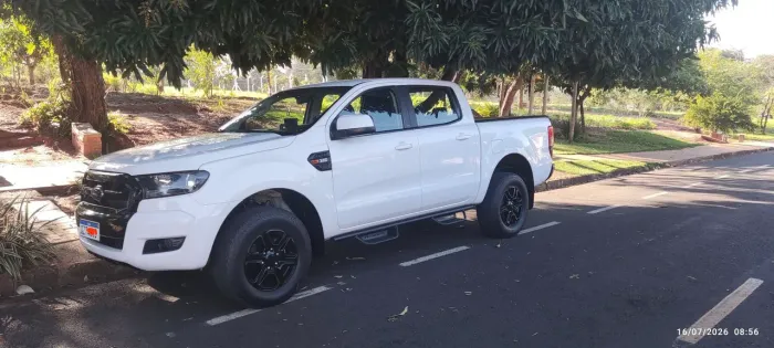 Ford Ranger XLT 3.2 20V 4X4 CD Diesel Aut. 2023