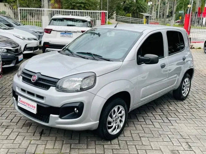 Fiat Uno Attractive 1.0 EVO Fire Flex 8V 5P 2021