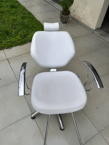 Cadeira Hidráulica para Maquiagem, Salão de Beleza ou Estética