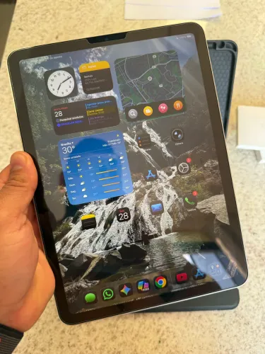 iPad Air 5 - M1 - Cinza - Apple Pencil 2 e Capa Teclado