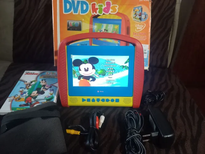 Dvd Tectoy K3000 do Mickey kids. Na cx com todos os acessórios. Conservado