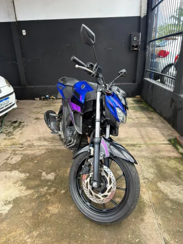 Fazer 250 extra