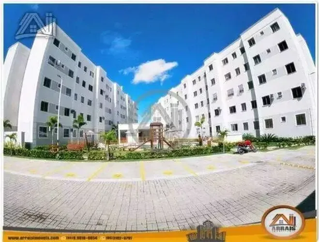 Apartamento com 2 dormitórios para alugar, 48 m² por R$ 2.035,00/mês - Maraponga - Fortale