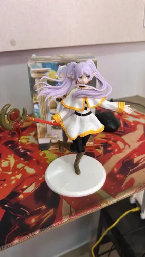 Figure Frieren Anime Magia e Aventura + Base Original