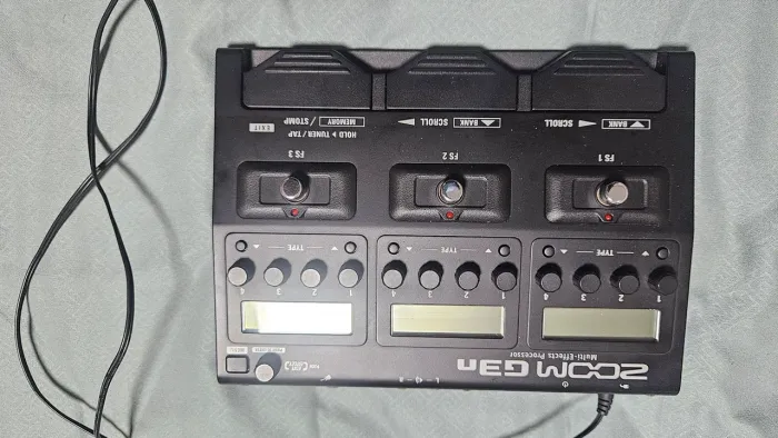 Pedaleira Zoom G3N zerada na caixa!