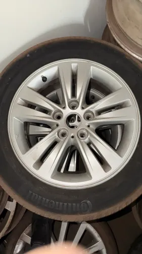Jogo de Rodas Aro 16 Kia Sportage + Pneus