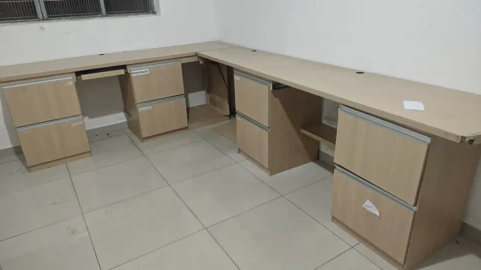 Mesa escritório 