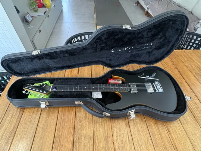Guitarra Carrozza STX Deluxe - Versão topada