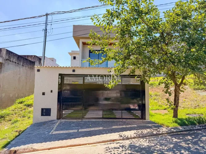 CASA EM CONDOMÍNIO À VENDA COM 3 QUARTOS 1 SUÍTE E 2 VAGAS EM SANTANA DE PARNAÍBA/SP