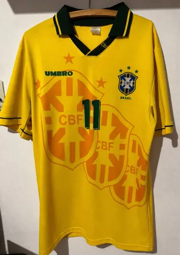 Camisa Brasil Retrô 1994 Romário 11 Umbro. Seleção Brasileira Gola Polo