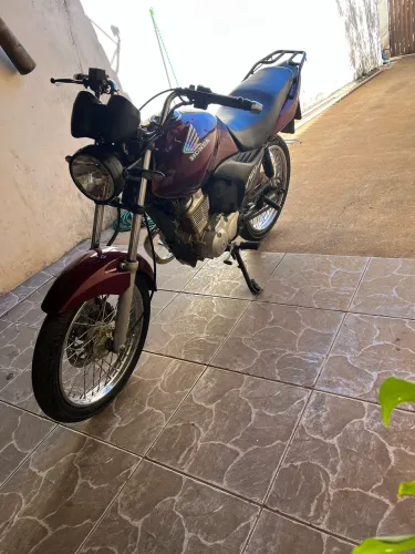 Vende-se. Fam 150 2012/12