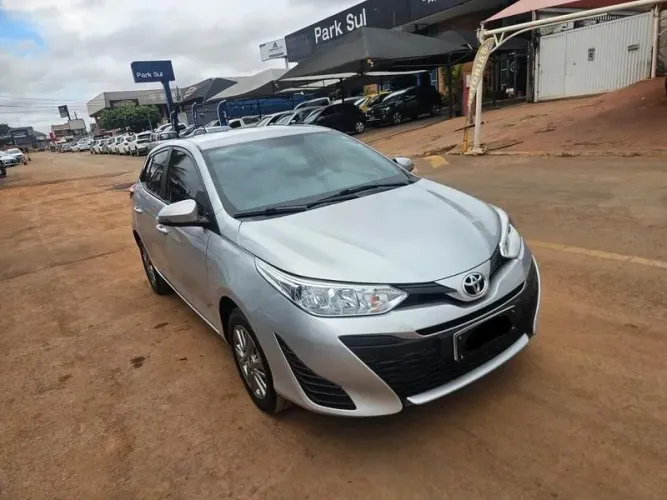 Toyota Yaris XL 1.5 Flex 16V 5P Aut. 2021