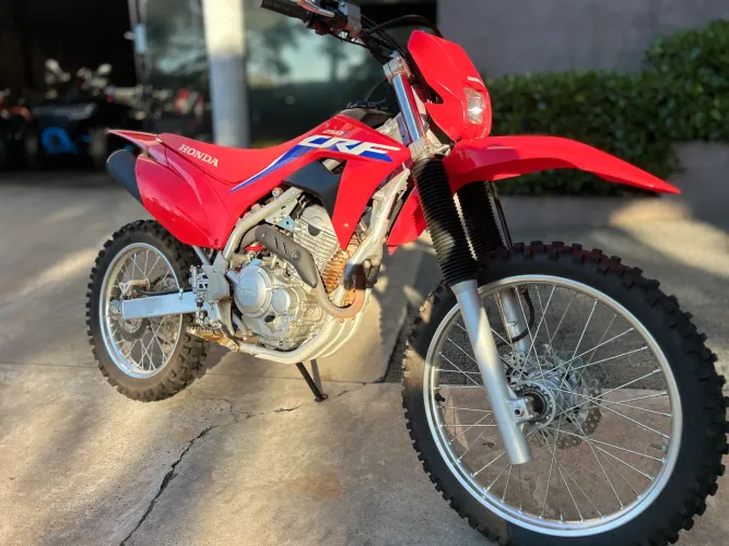 CRF 250F 2023 - Nunca fez trilha. 