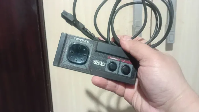 Controle de master system quadrado ( raro )