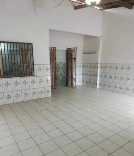 Sf -CASA A VENDA NA MARAMBAIA 50MIL